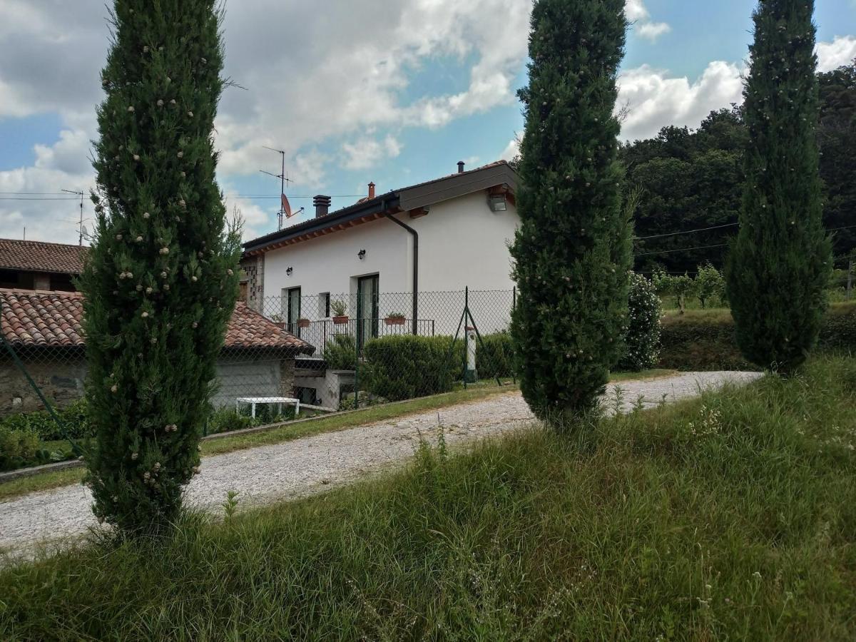Agriturismo Cascina Rossano Провалио д'Исео Екстериор снимка