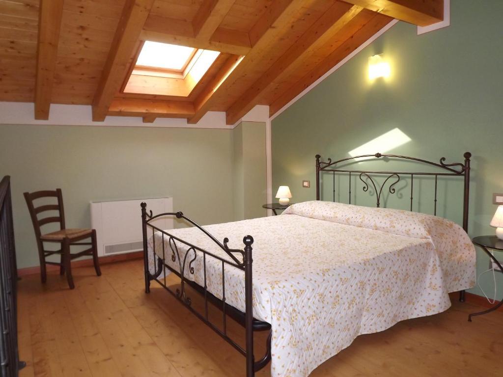 Agriturismo Cascina Rossano Провалио д'Исео Стая снимка