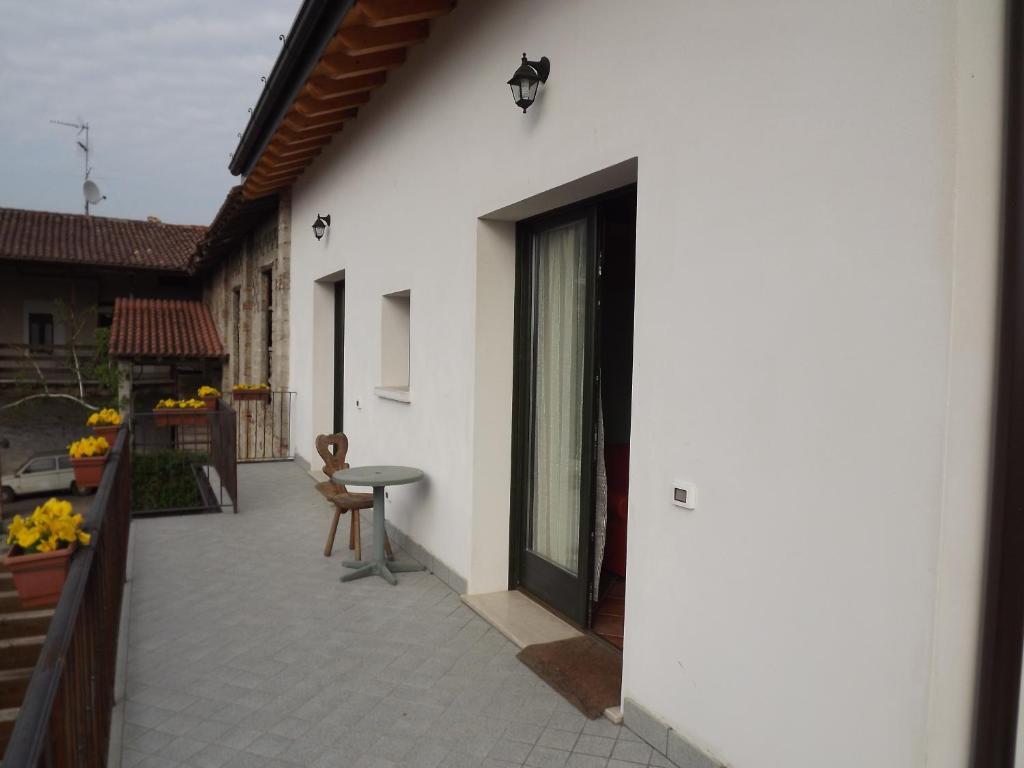 Agriturismo Cascina Rossano Провалио д'Исео Екстериор снимка