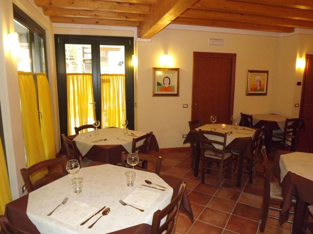Agriturismo Cascina Rossano Провалио д'Исео Екстериор снимка