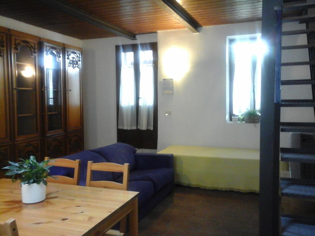 Agriturismo Cascina Rossano Провалио д'Исео Екстериор снимка