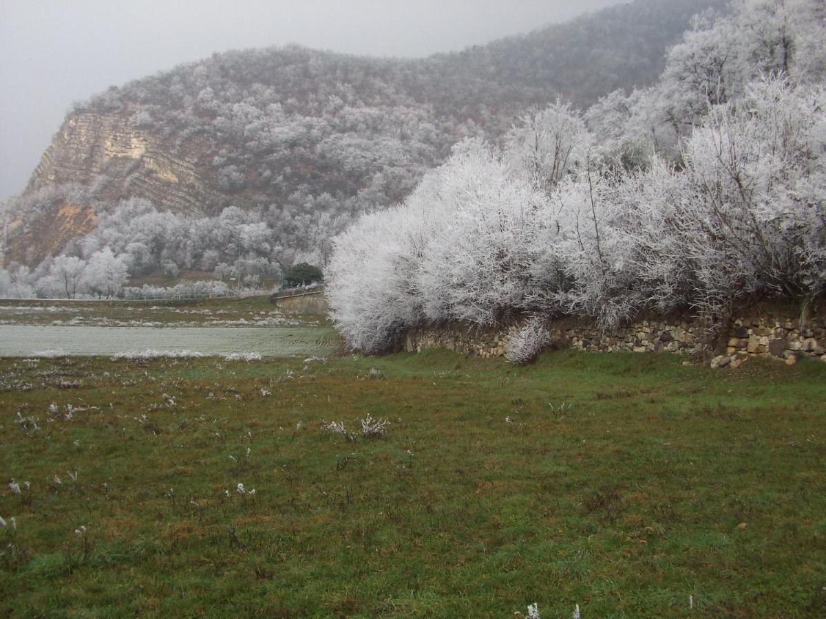 Agriturismo Cascina Rossano Провалио д'Исео Екстериор снимка